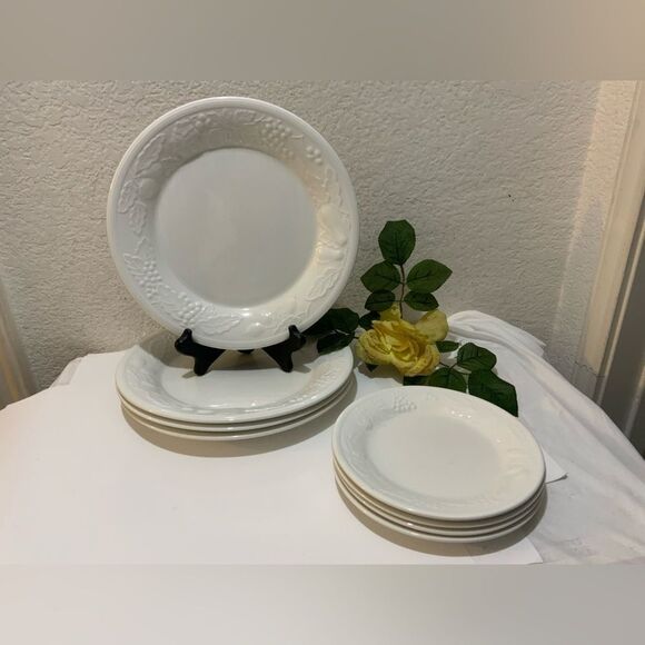 8 DAILY DINING FRUIT IMPRESSIONS (4) 10.5”Dinner Plates & 7” salad plates White - Picture 1 of 8